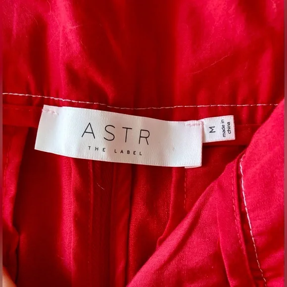 ASTR The Label Nixon Cropped Wide Leg Scarlet Red Denim Pant Womans SZ Med - Picture 3 of 16